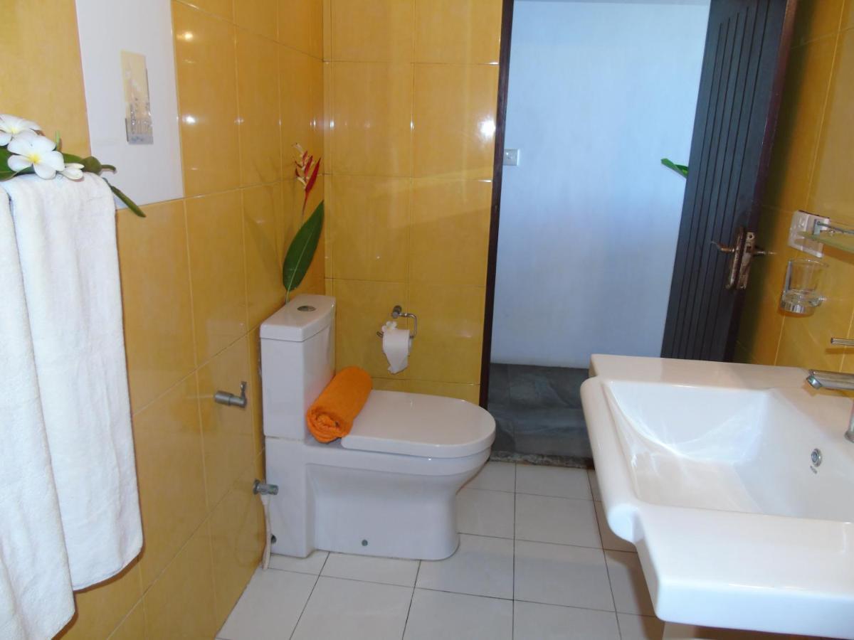 Banana Beach أونا واتونا المظهر الخارجي الصورة